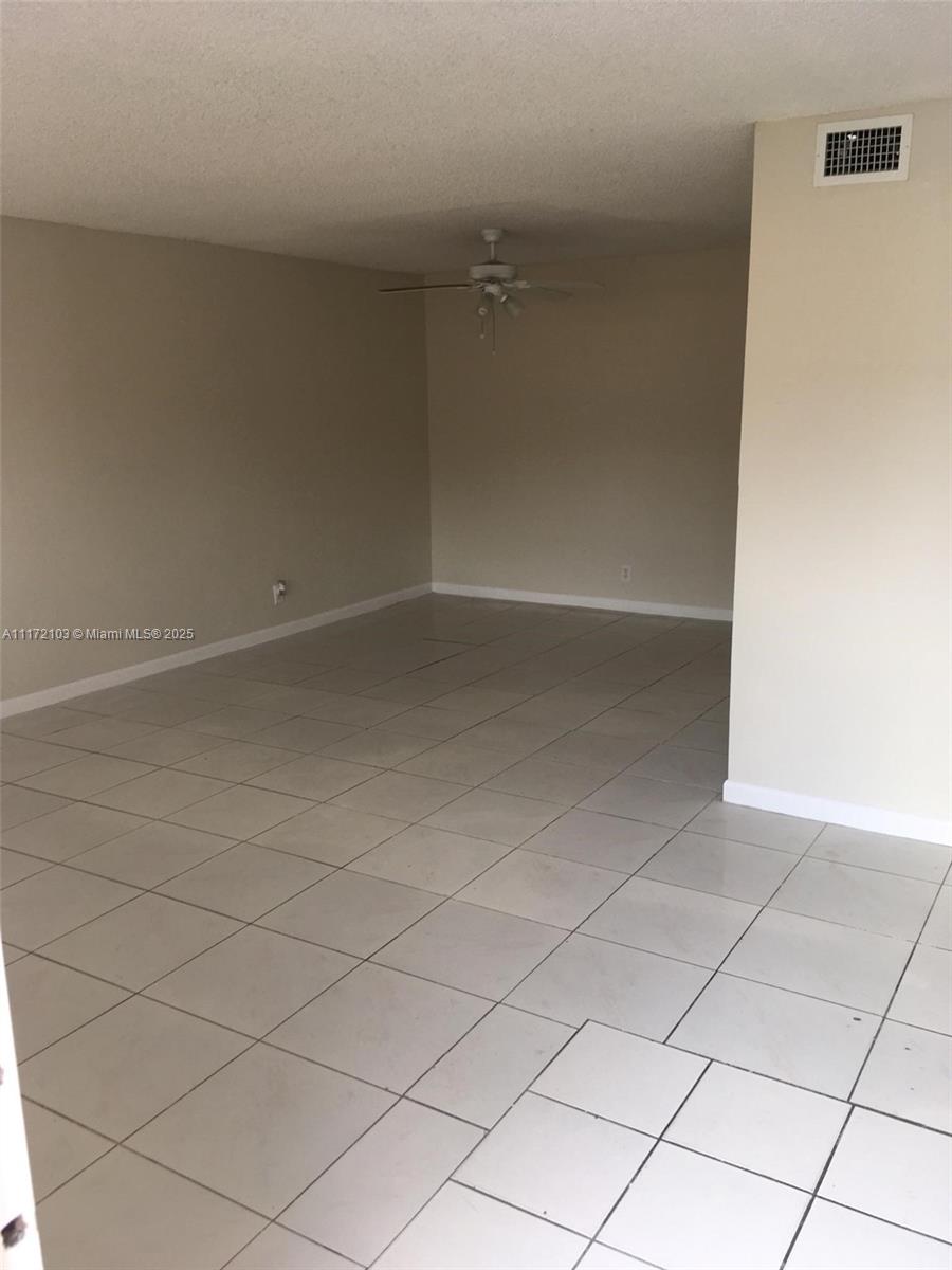 SUNRISE TOWNE PREFERRED 1 - Residential