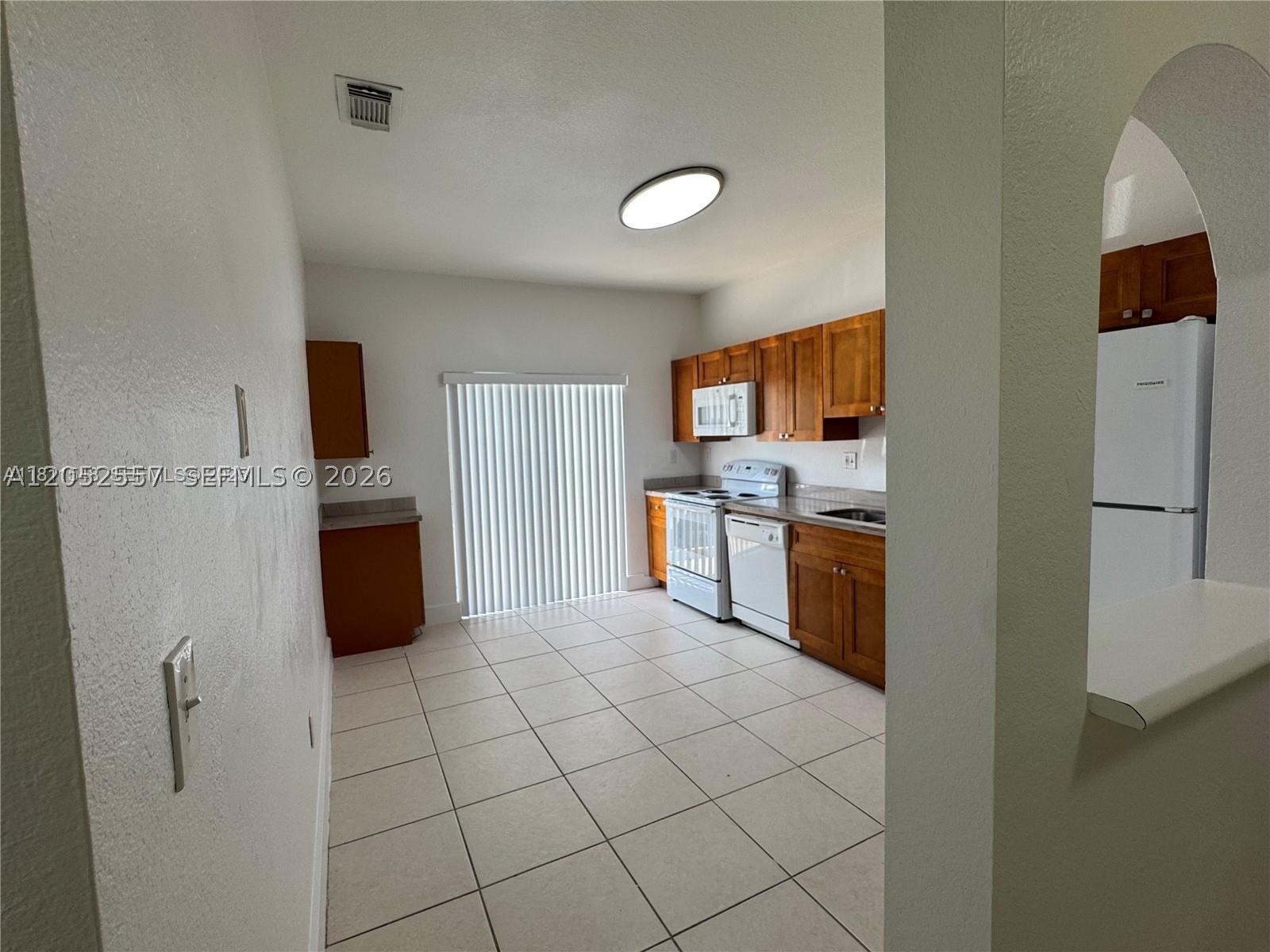 SAN MARCO VILLAS CONDO - Residential Lease