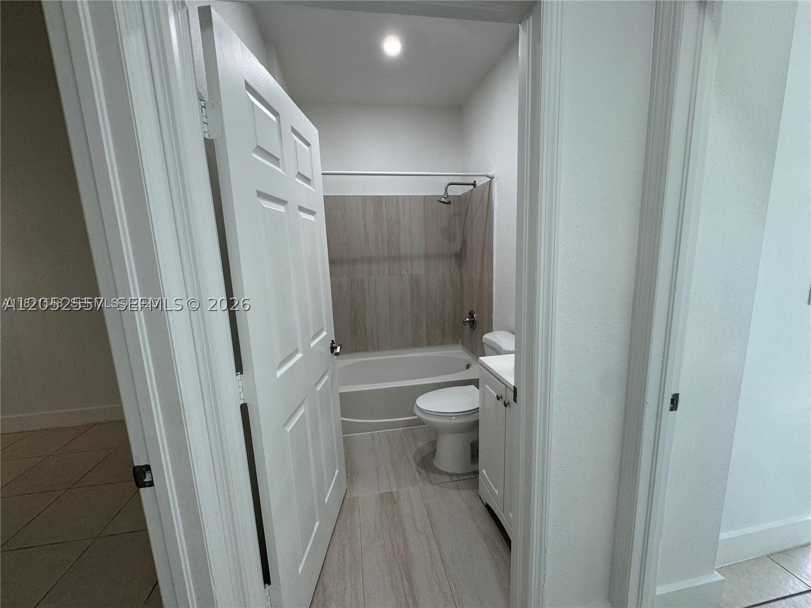 SAN MARCO VILLAS CONDO - Residential Lease