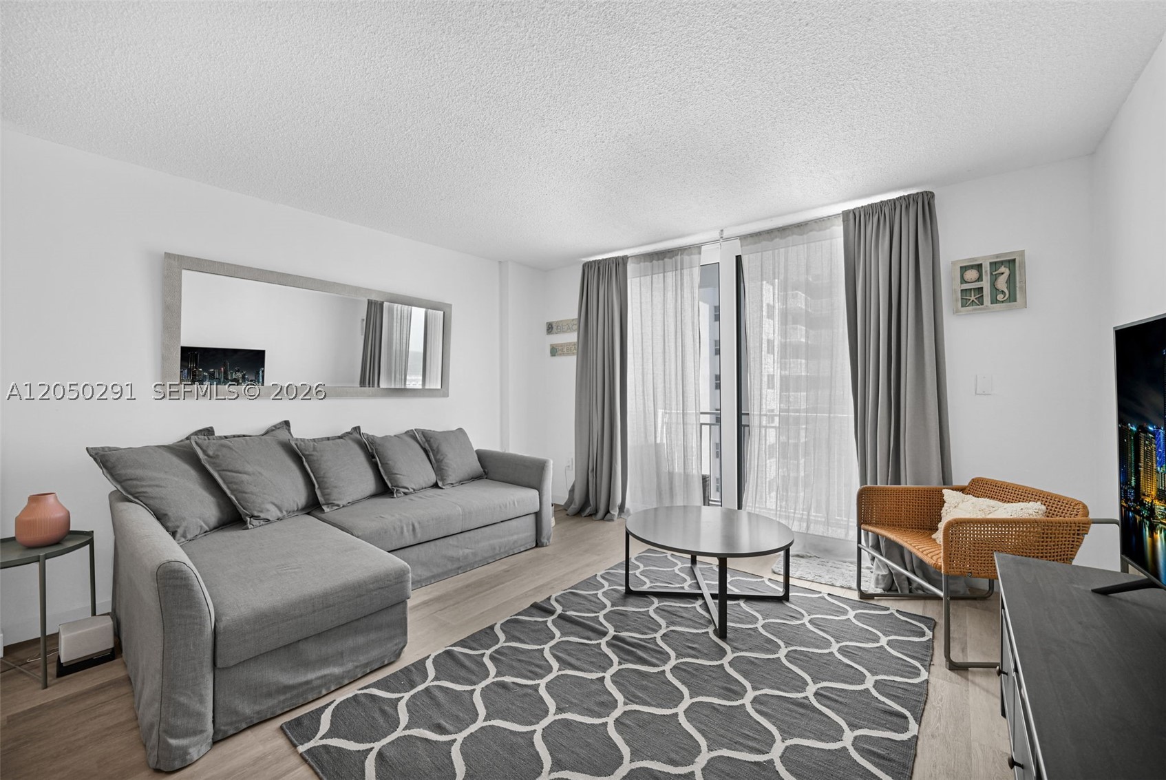 OCEAN POINT CONDO - Residential Lease