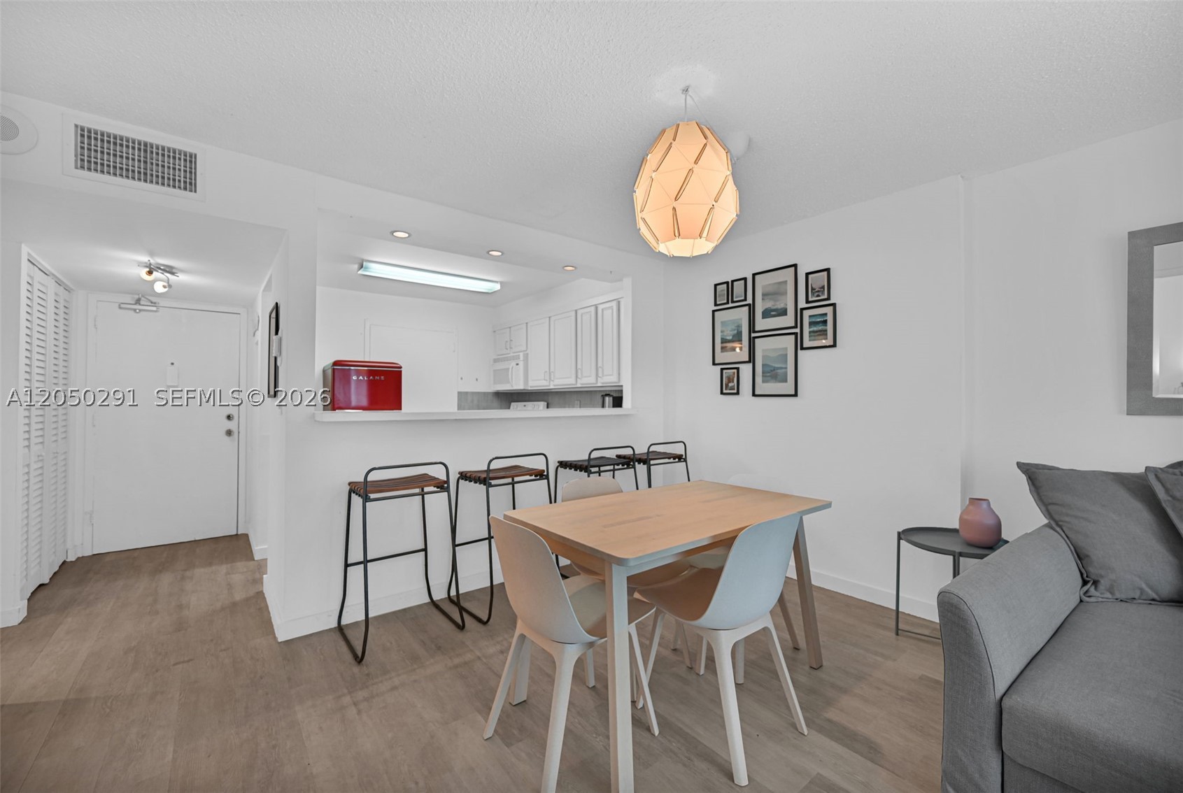 OCEAN POINT CONDO - Residential Lease