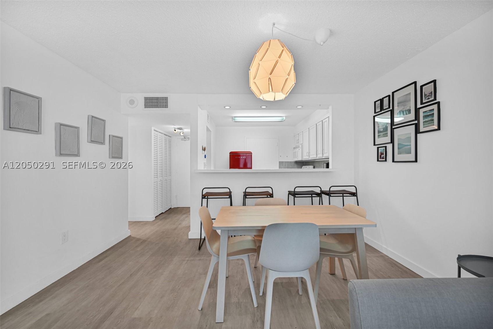 OCEAN POINT CONDO - Residential Lease