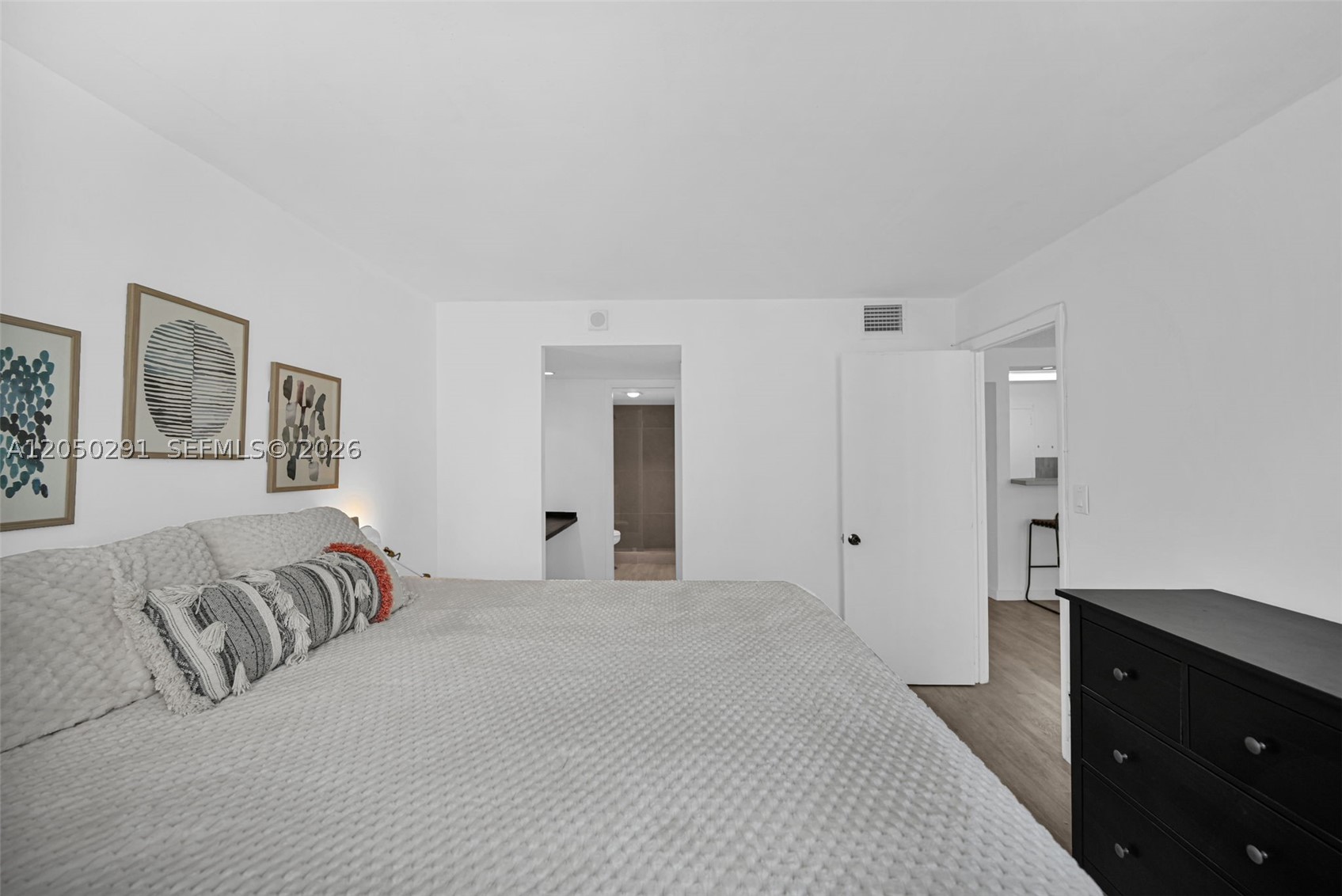 OCEAN POINT CONDO - Residential Lease