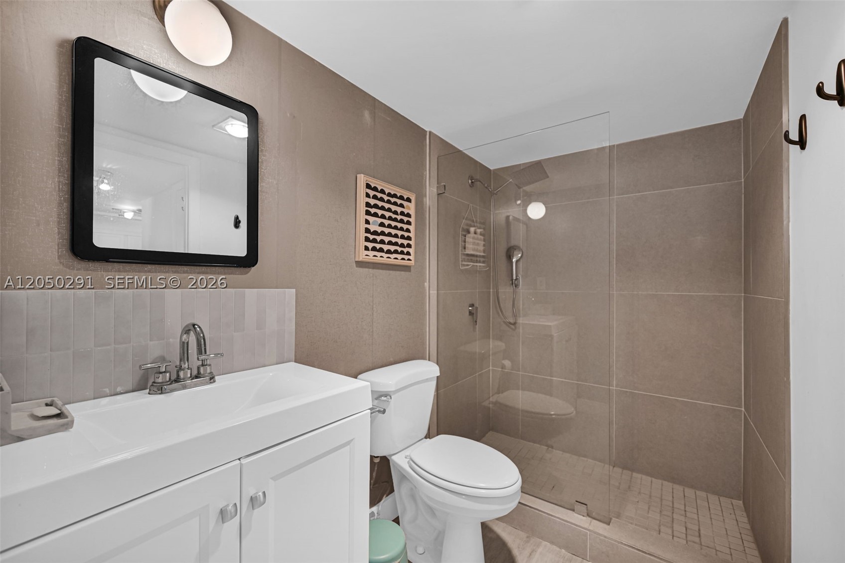 OCEAN POINT CONDO - Residential Lease