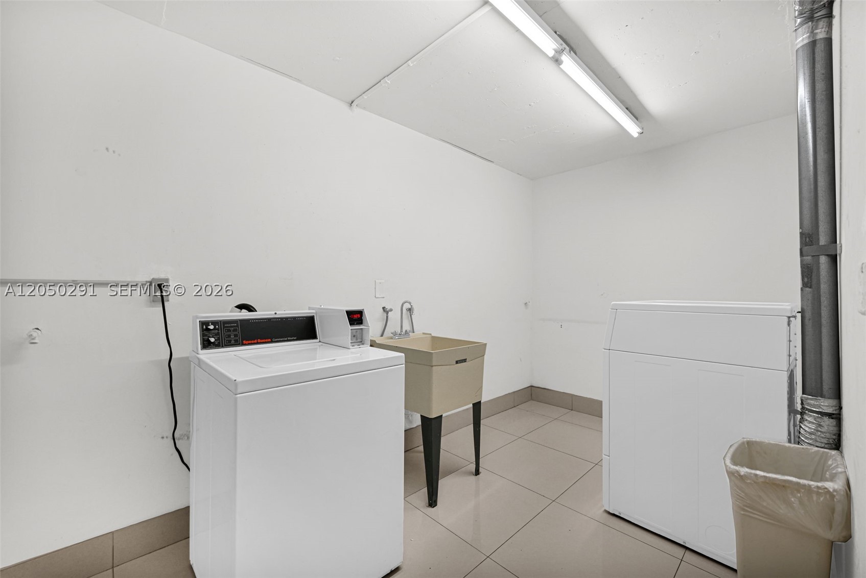 OCEAN POINT CONDO - Residential Lease