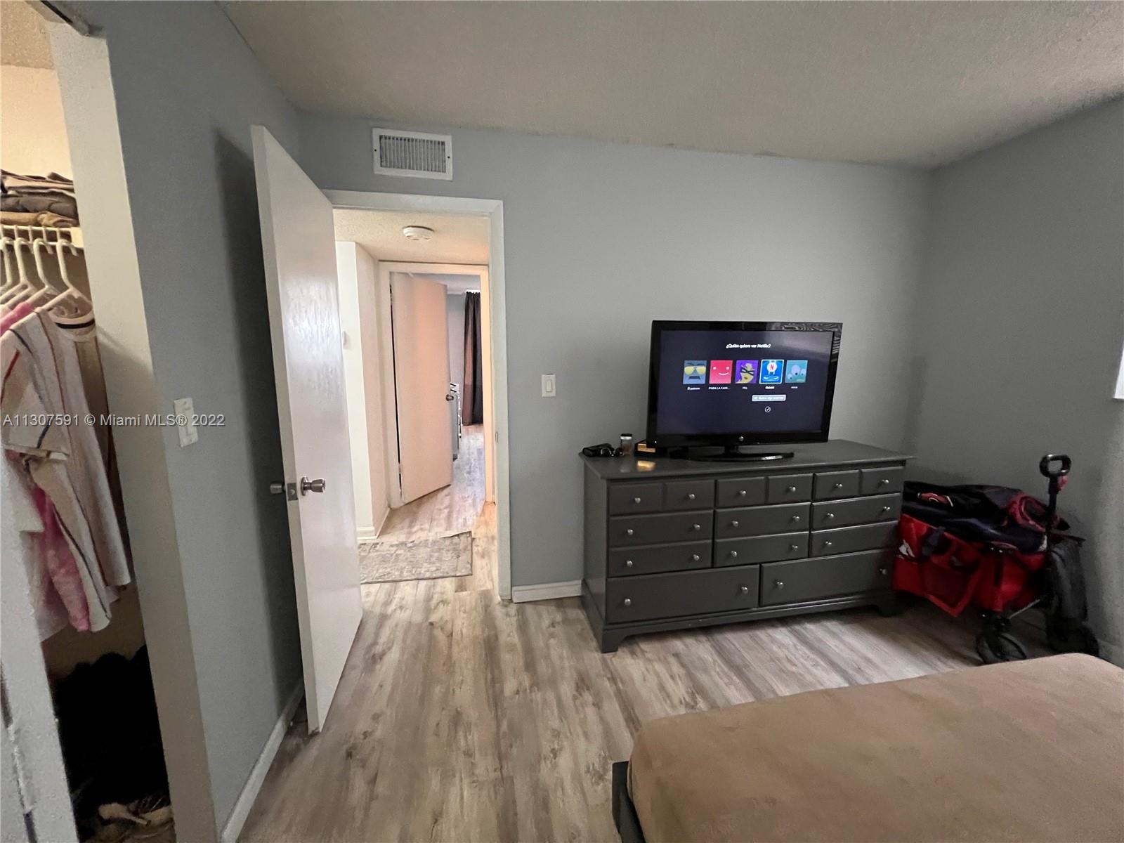 COURTYARDS OF BROWARD CON - Residential