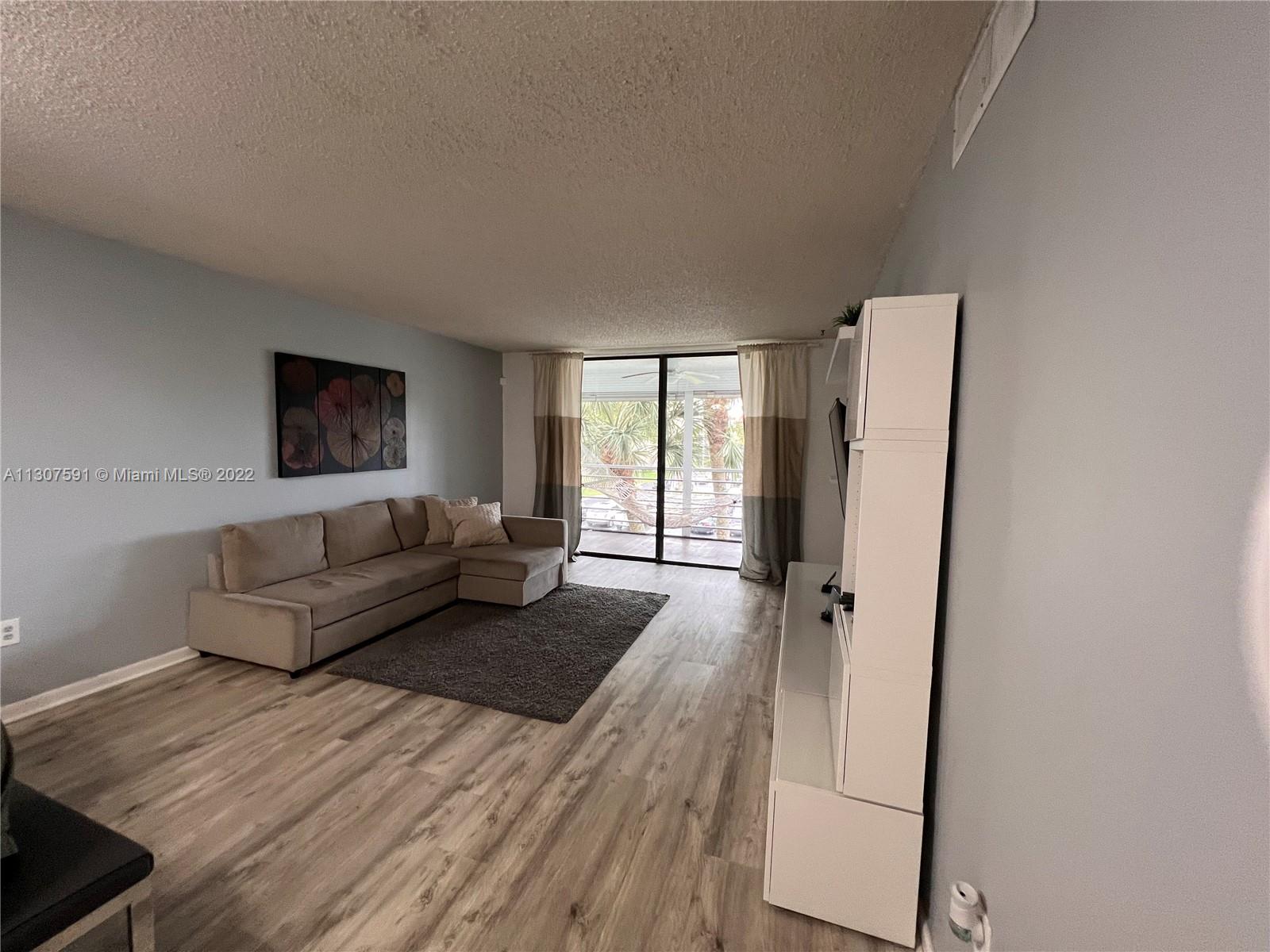 COURTYARDS OF BROWARD CON - Residential