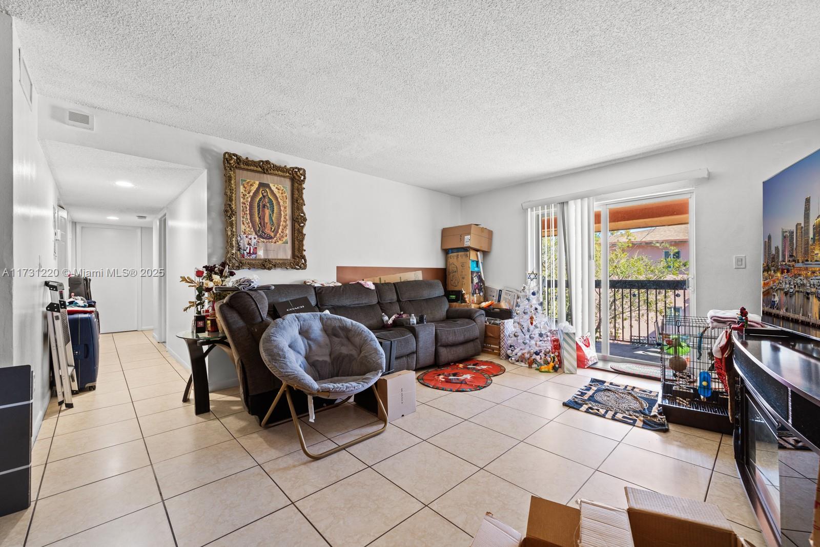 LAKEVIEW ESTATES CONDO - Residential