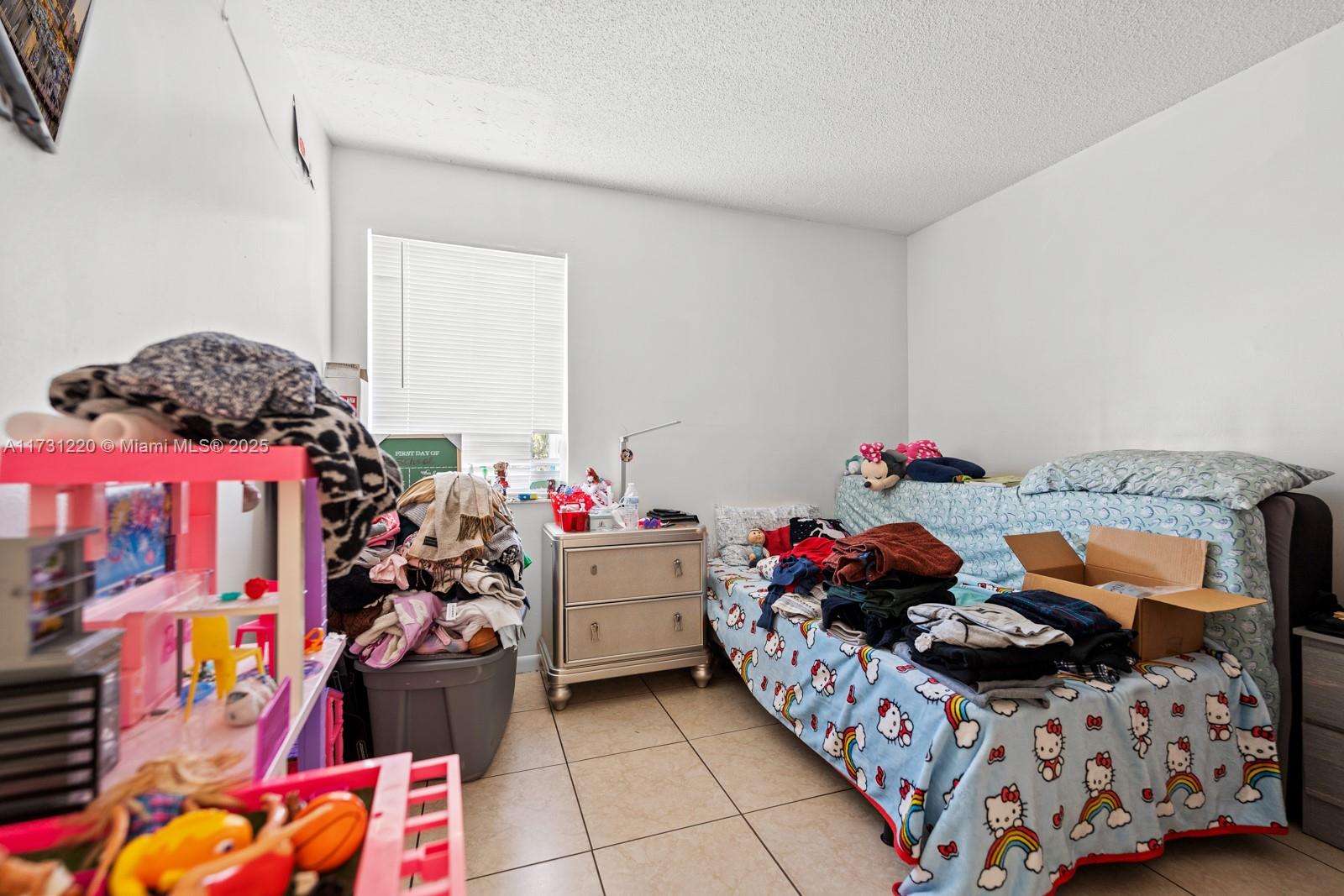 LAKEVIEW ESTATES CONDO - Residential