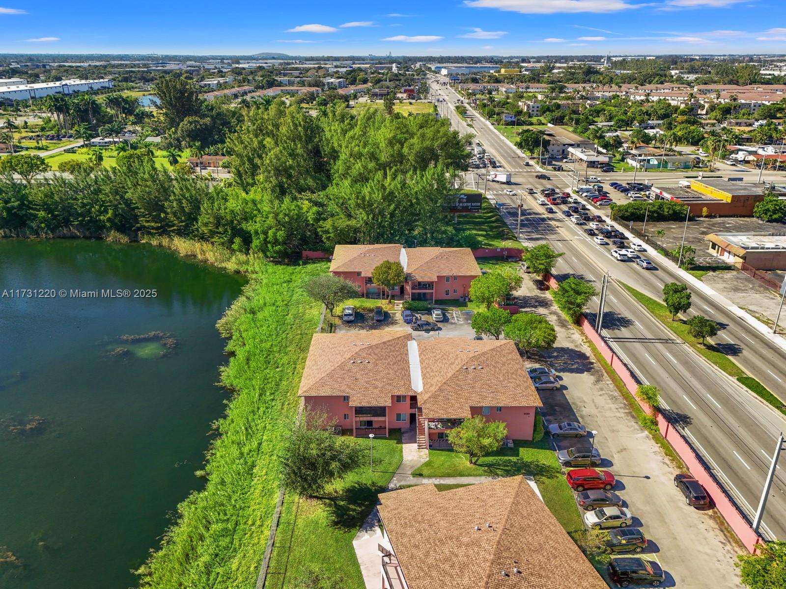 LAKEVIEW ESTATES CONDO - Residential