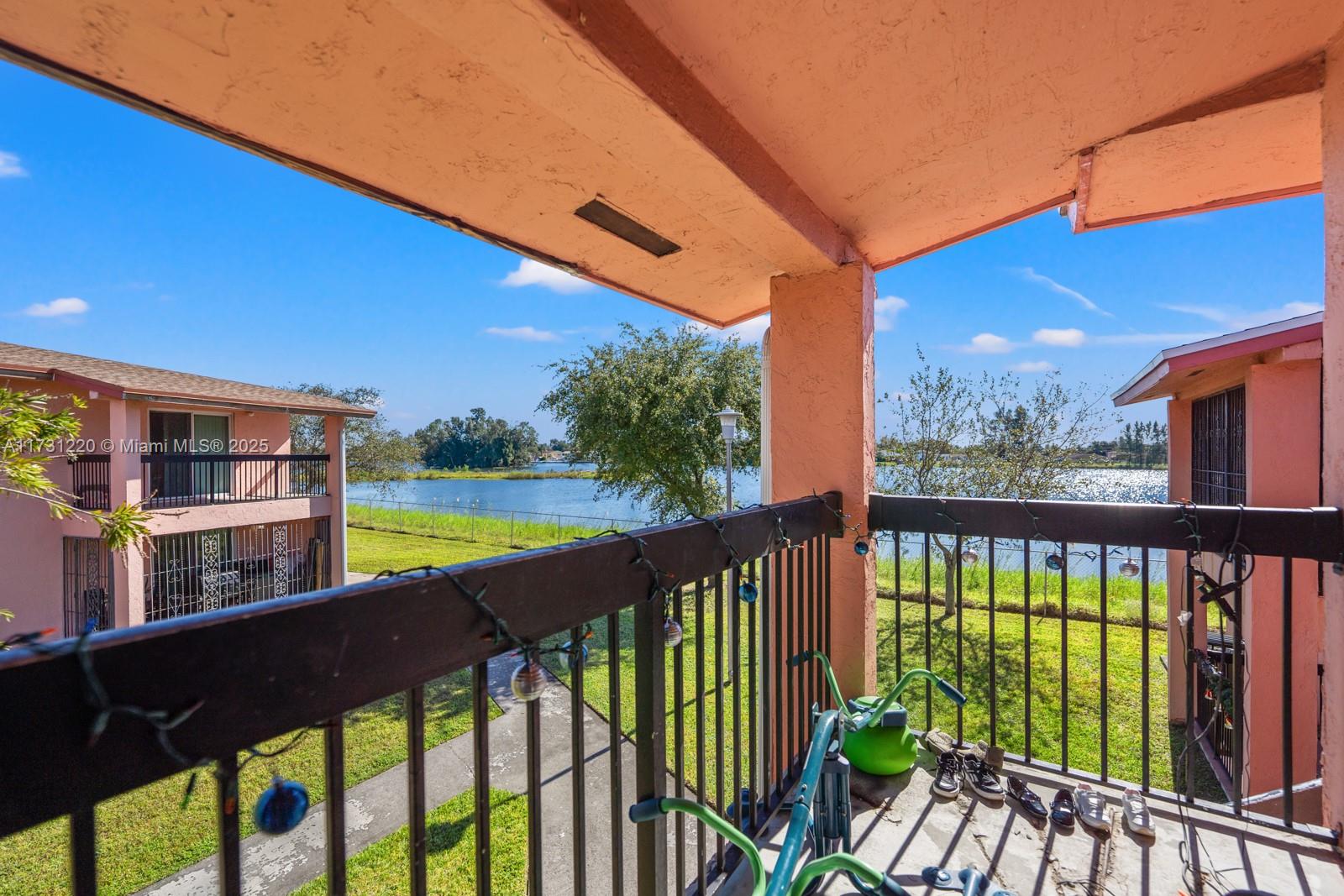 LAKEVIEW ESTATES CONDO - Residential