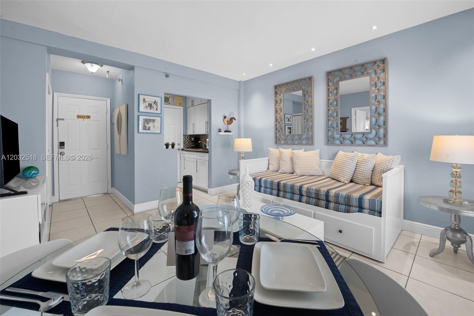 THE MADISON CONDO - Residential