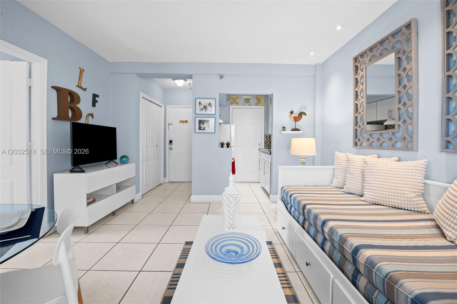 THE MADISON CONDO - Residential