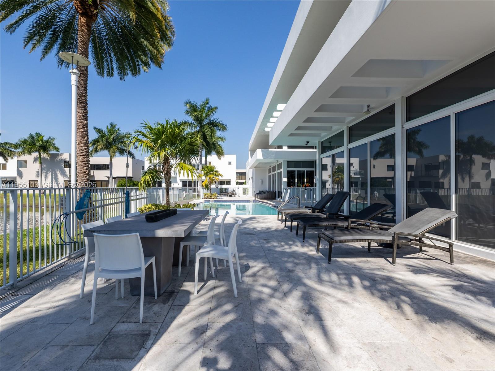 DORAL COMMONS RESIDENTIAL - Residential