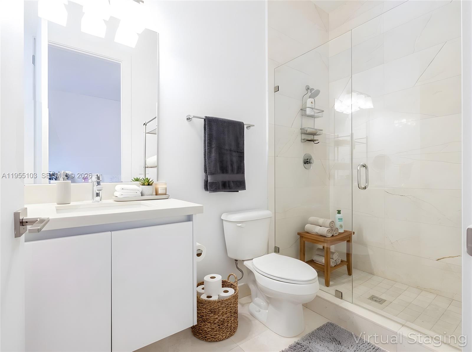 DORAL COMMONS RESIDENTIAL - Residential