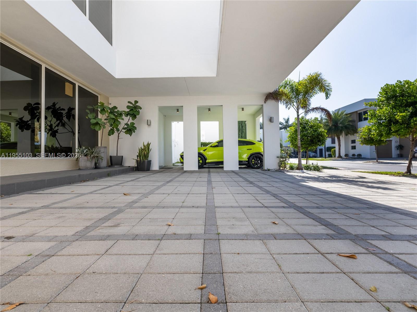 DORAL COMMONS RESIDENTIAL - Residential