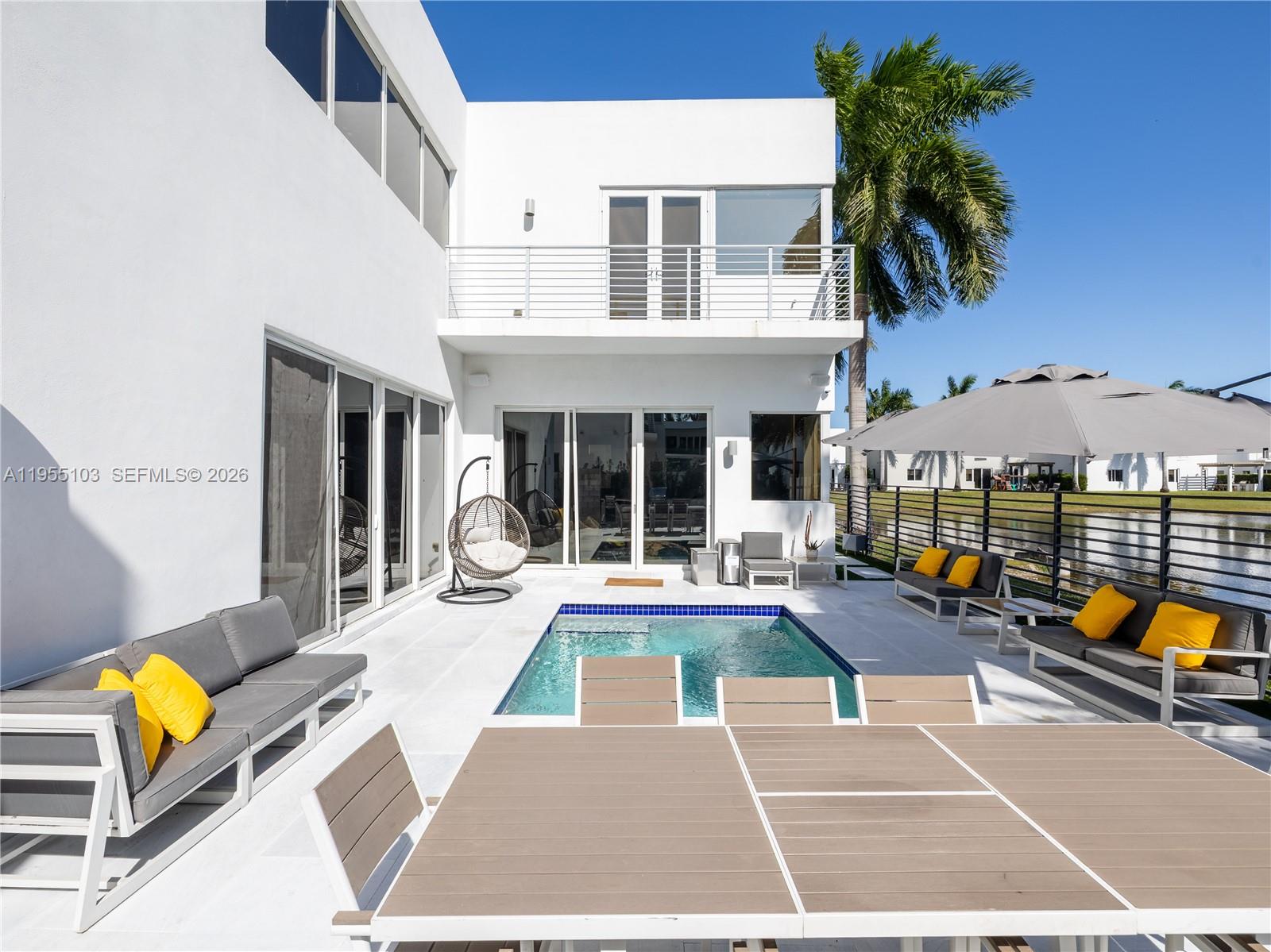 DORAL COMMONS RESIDENTIAL - Residential