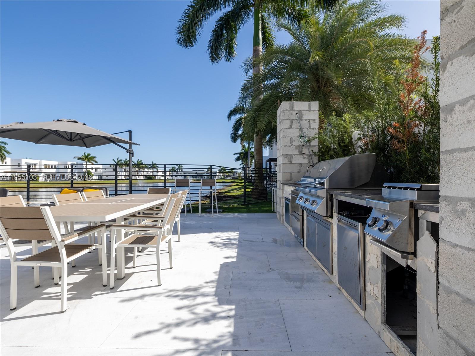 DORAL COMMONS RESIDENTIAL - Residential
