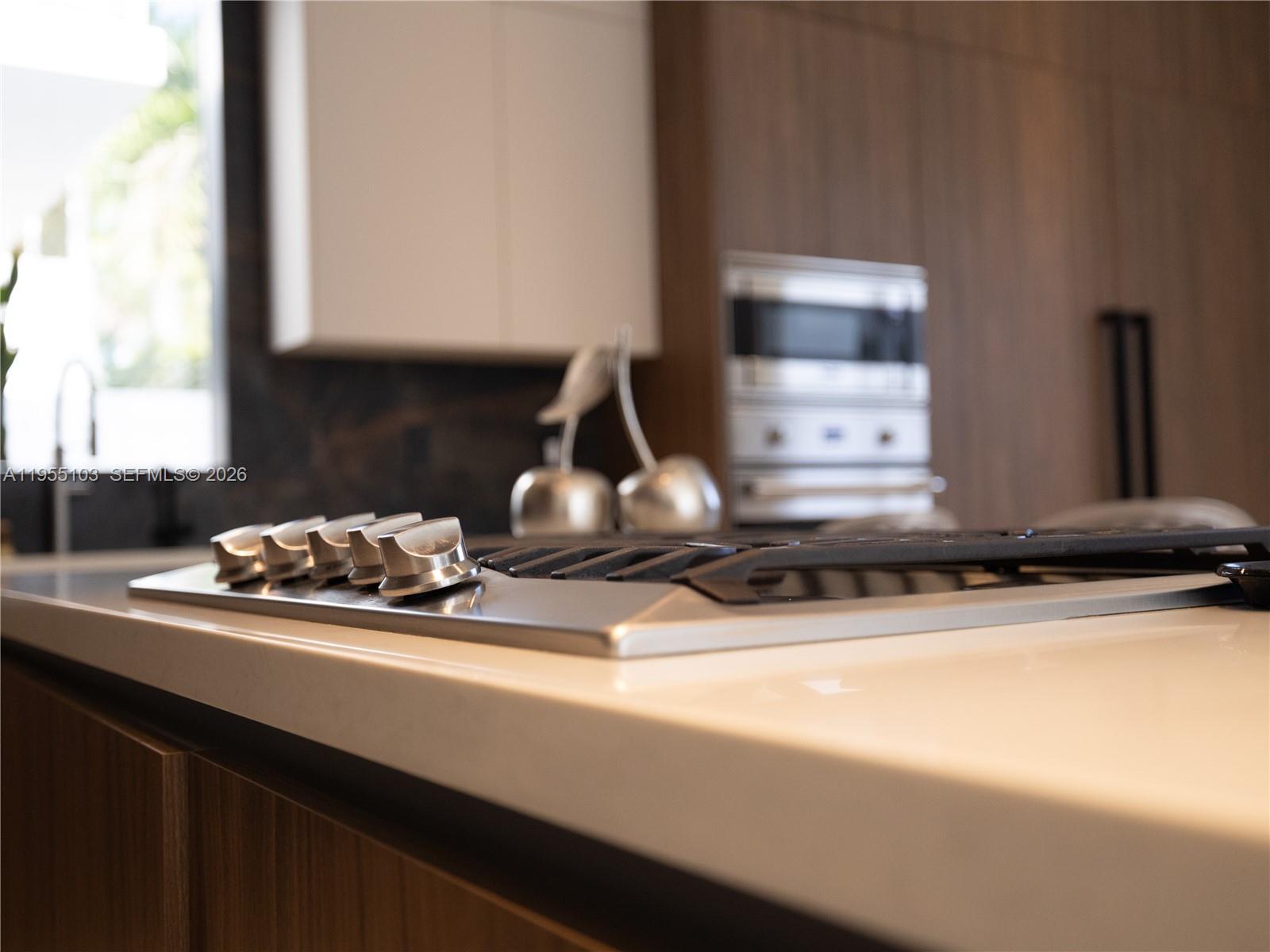 DORAL COMMONS RESIDENTIAL - Residential