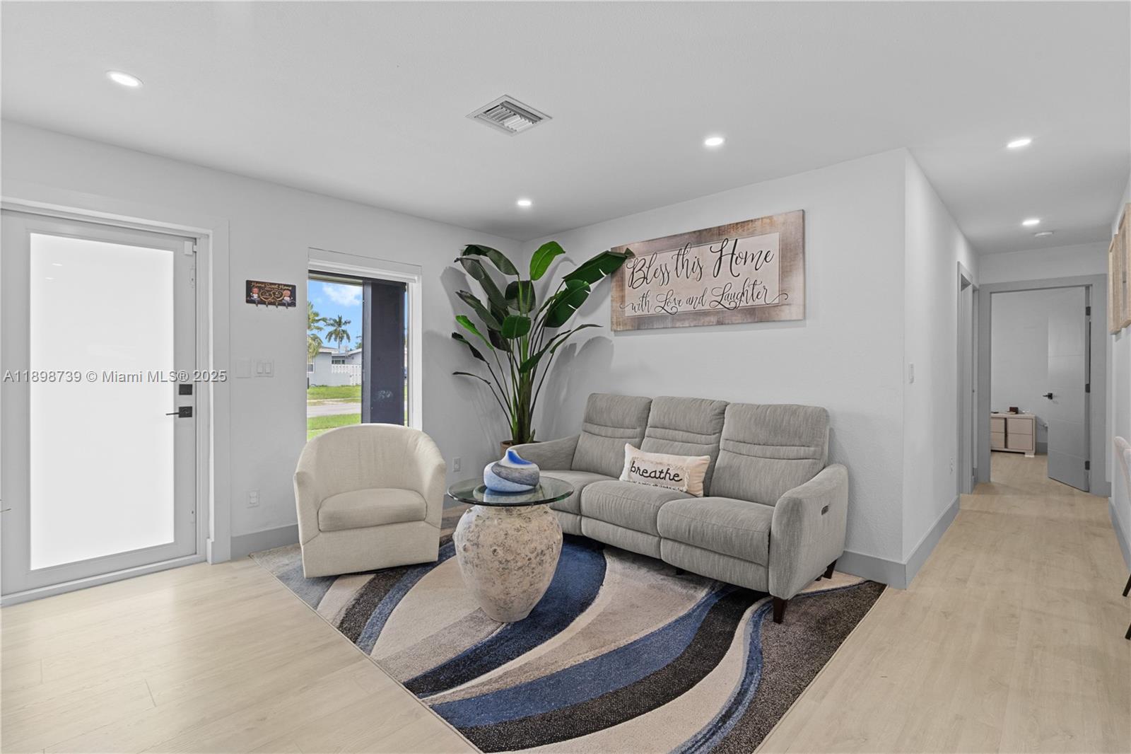 WESTWOOD LAKE 9TH ADDN - Residential
