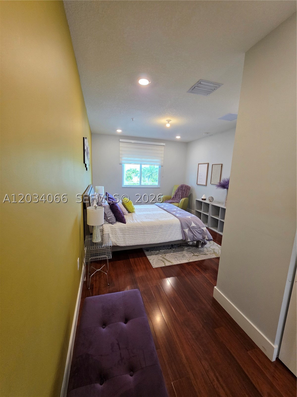 LANDMARK AT DORAL CONDO N - Residential