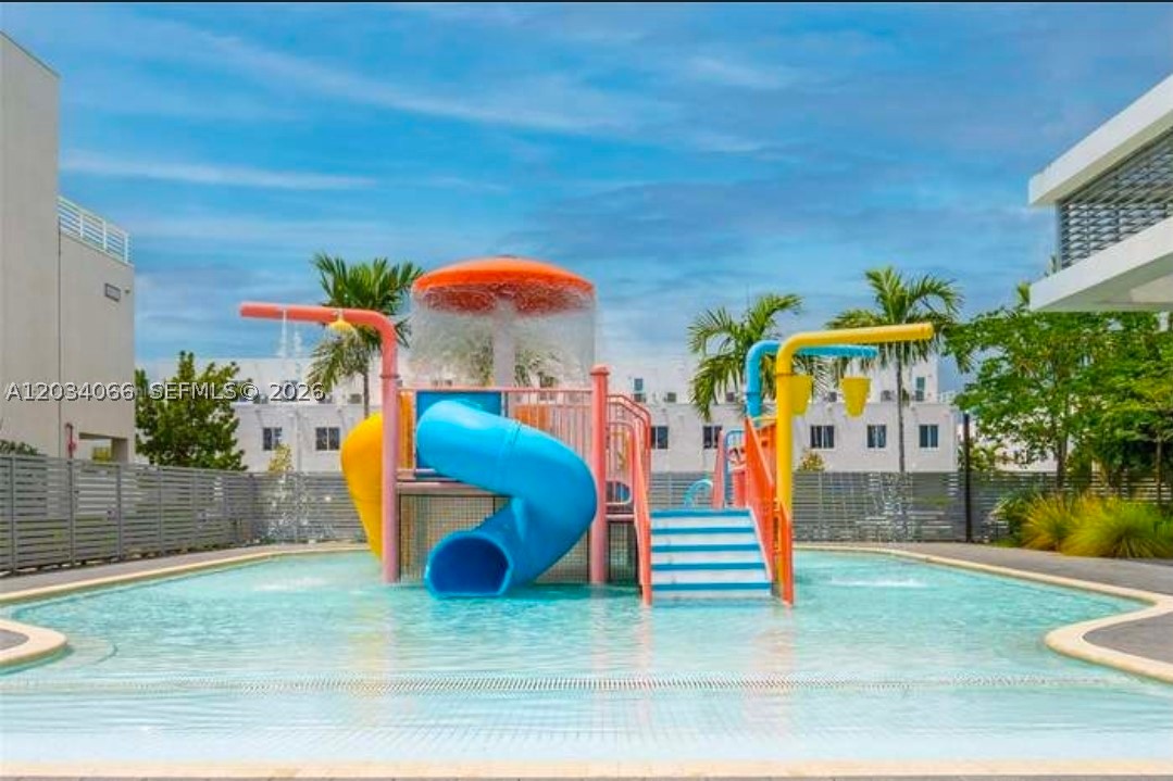 LANDMARK AT DORAL CONDO N - Residential