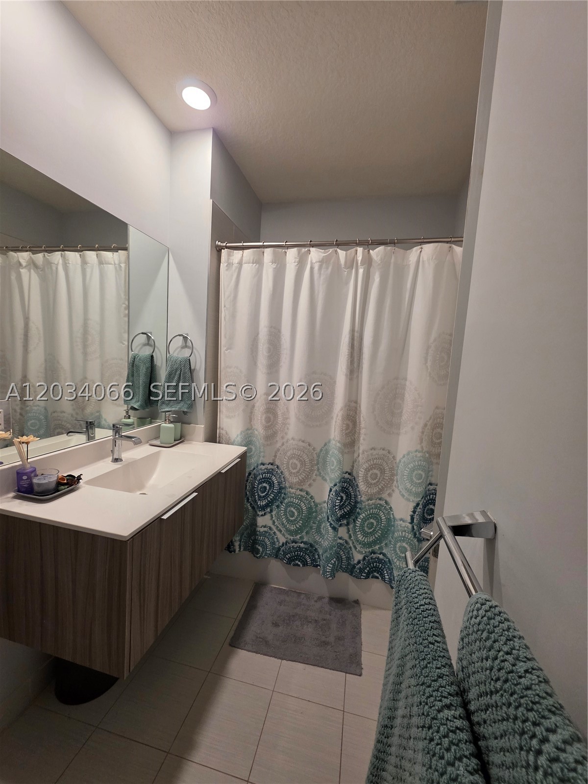 LANDMARK AT DORAL CONDO N - Residential