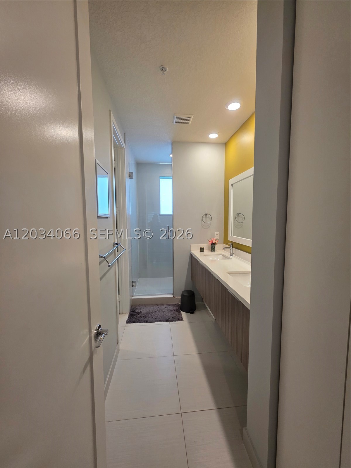LANDMARK AT DORAL CONDO N - Residential