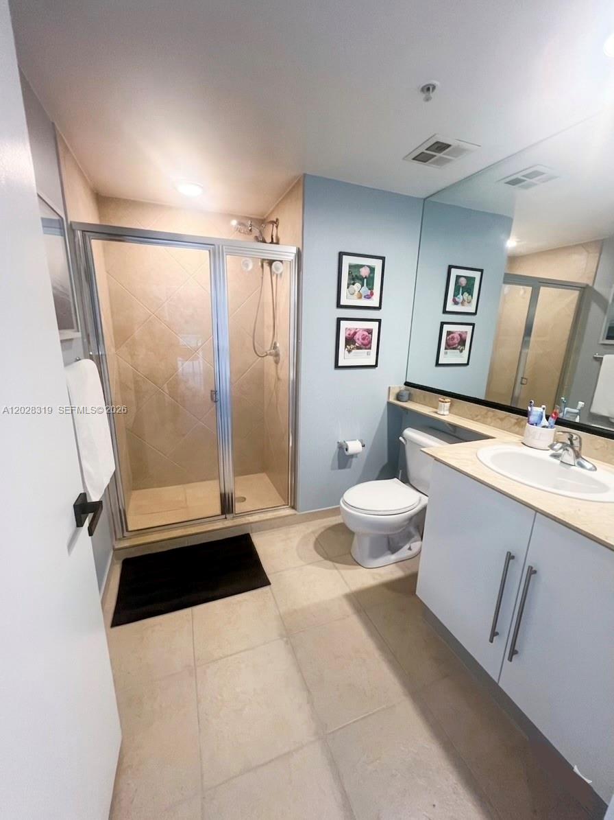 ONE MIAMI EAST CONDO - Residential Lease