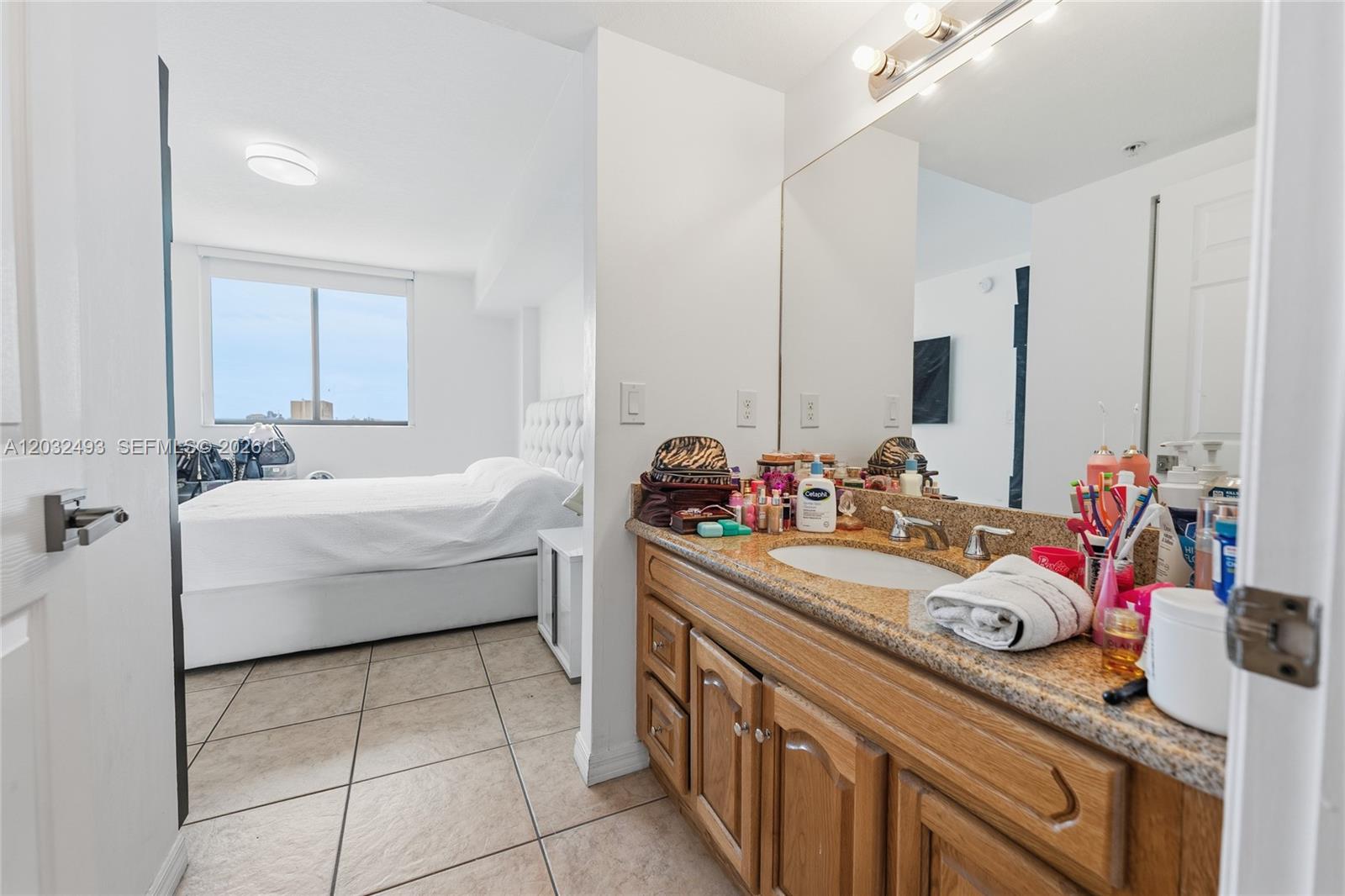 KEYSTONE PARK CONDO - Residential