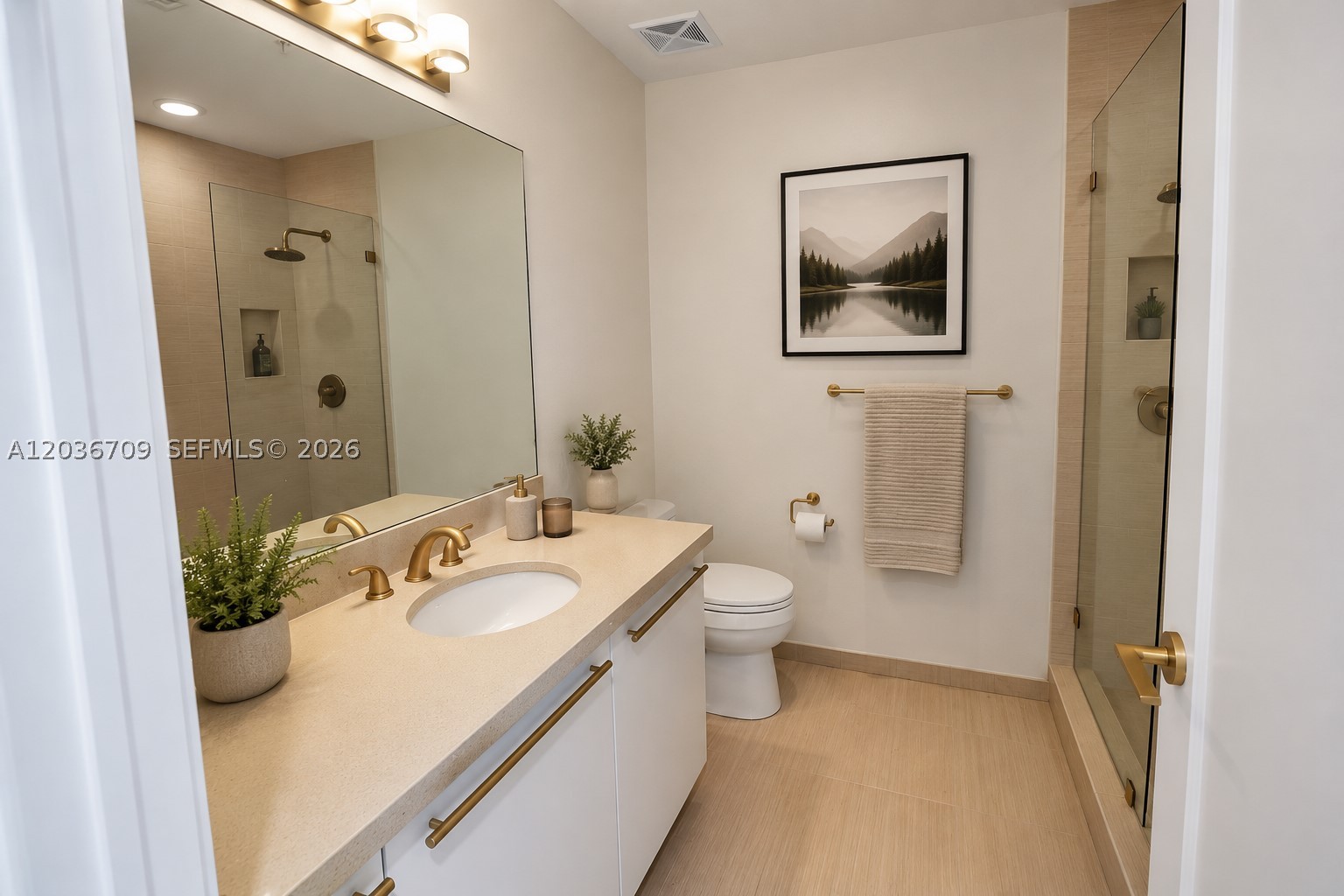 ELOQUENCE ON THE BAY CONDO - Residential