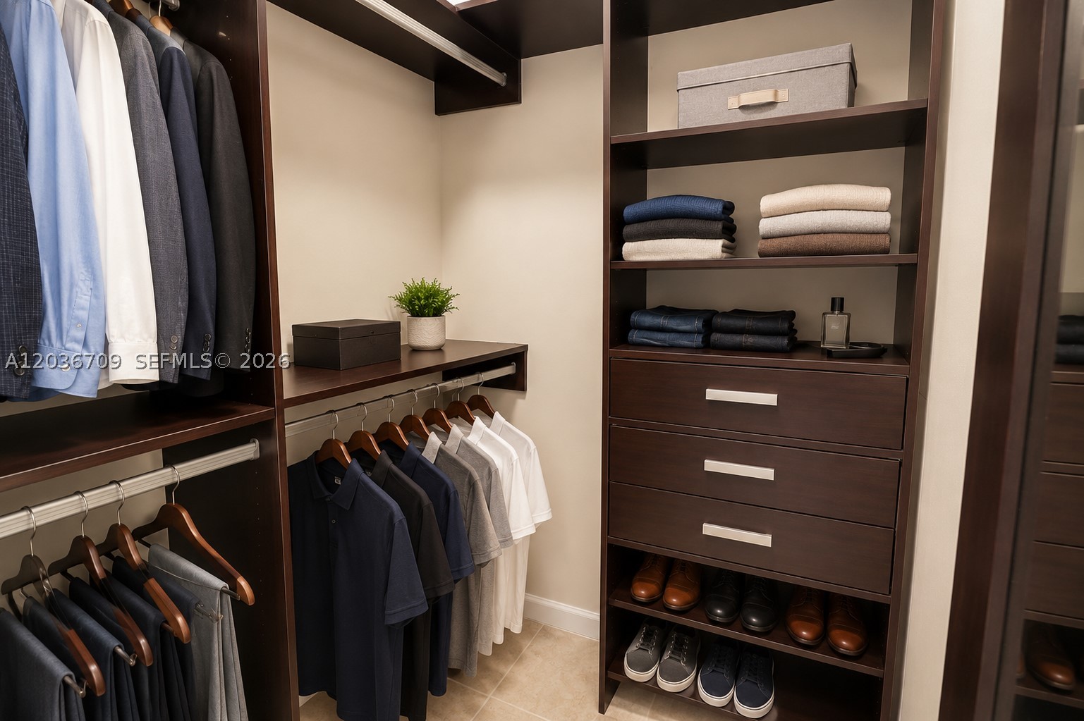 ELOQUENCE ON THE BAY CONDO - Residential