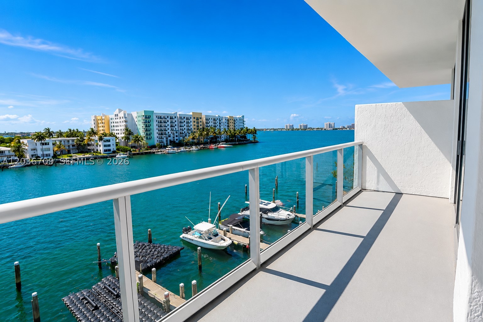 ELOQUENCE ON THE BAY CONDO - Residential