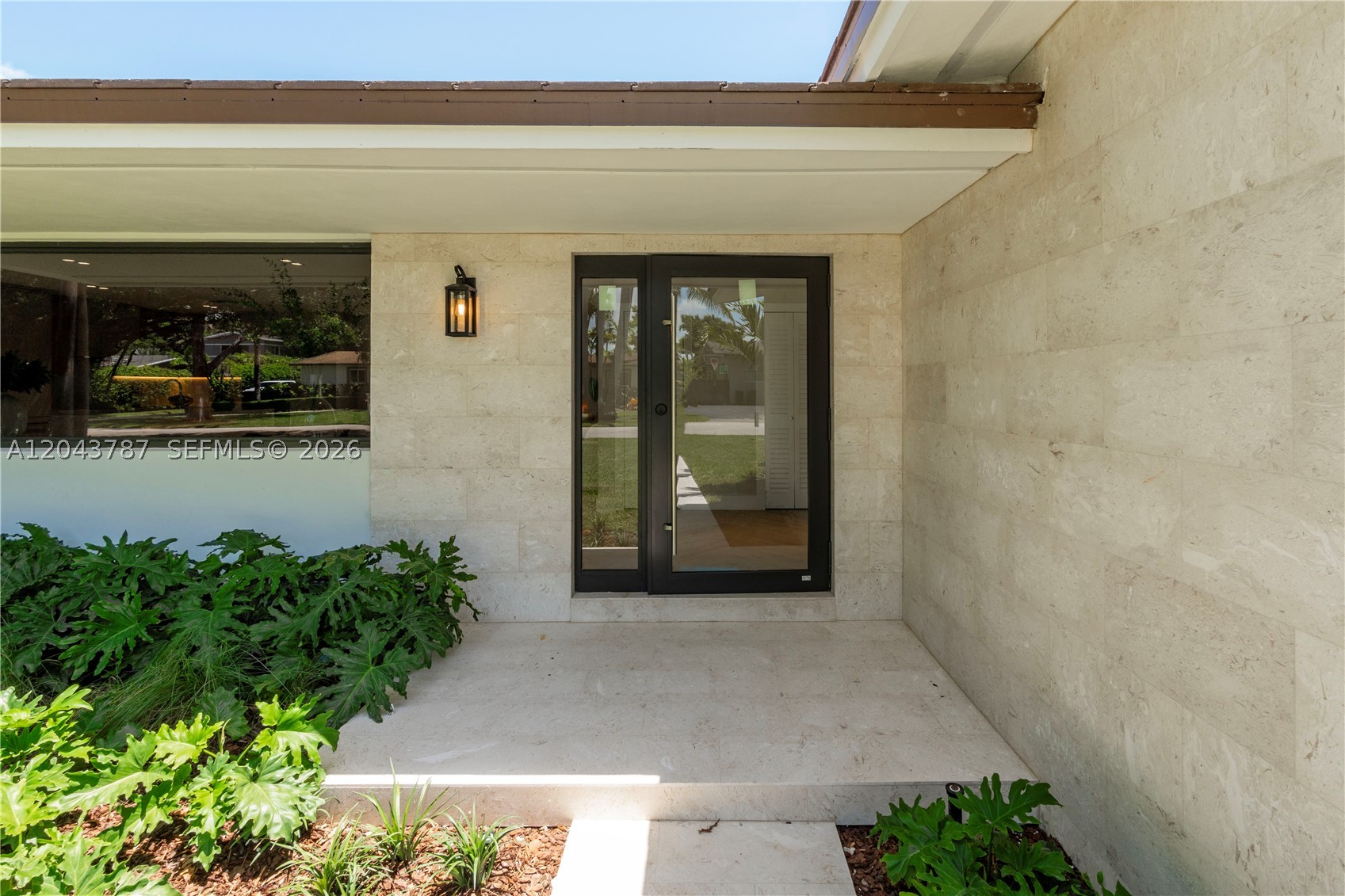 GARDEN GROVES - Residential