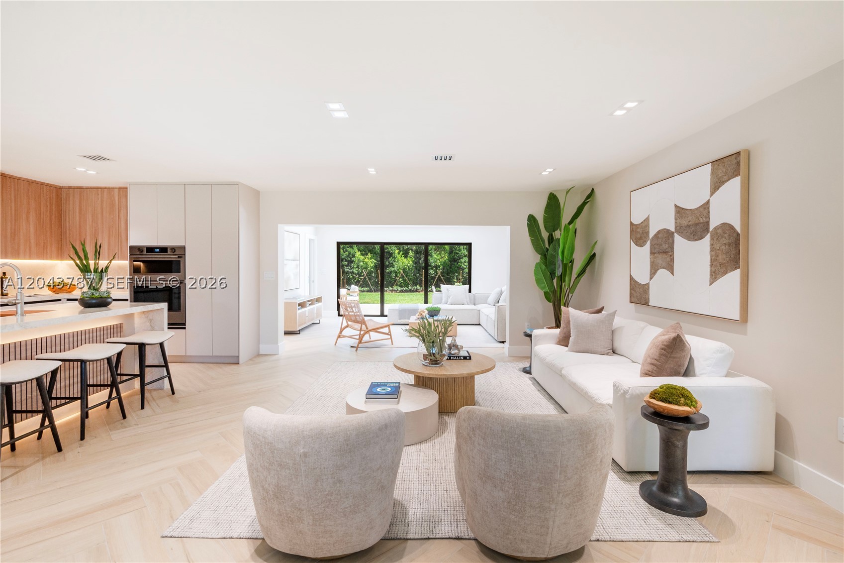 GARDEN GROVES - Residential