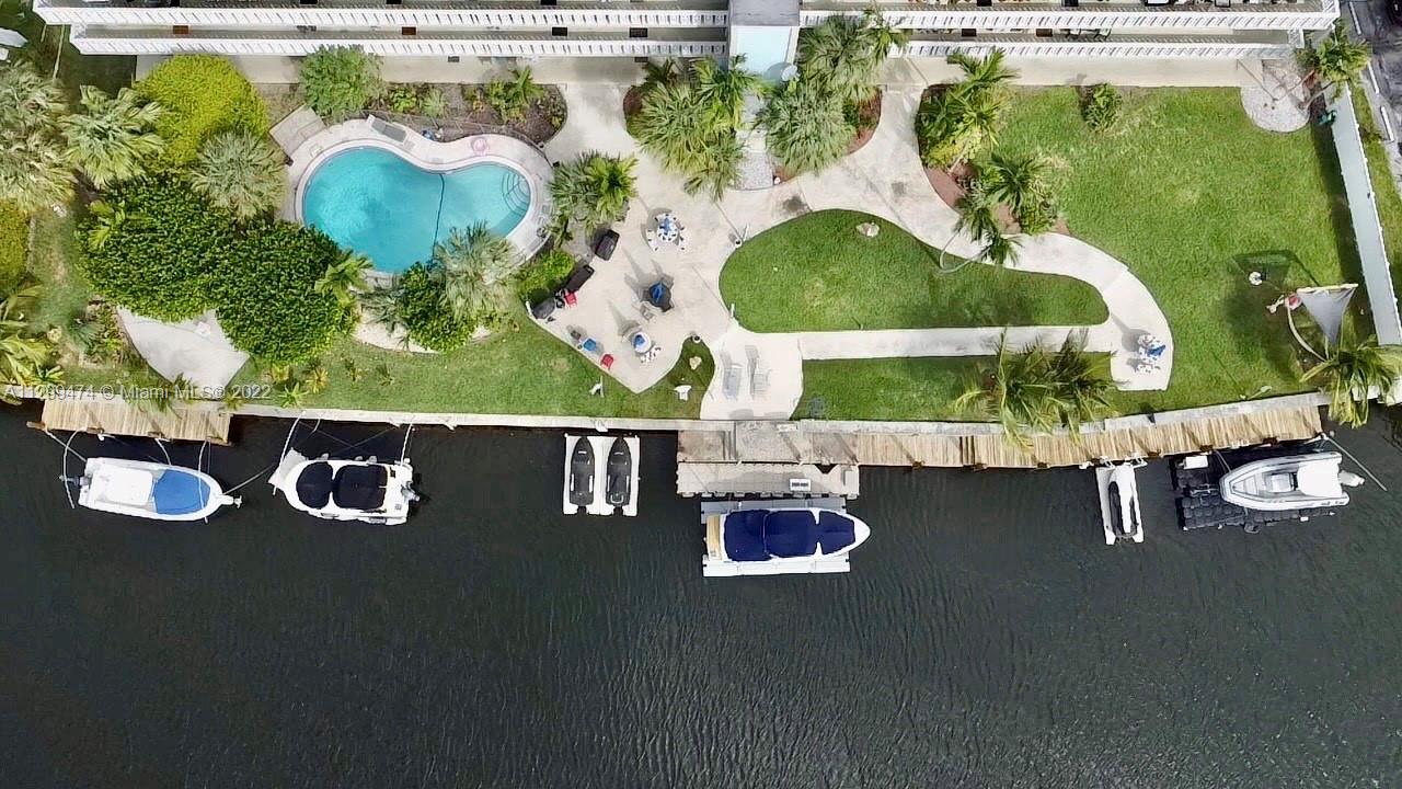 ENVOY APTS CONDO - Residential
