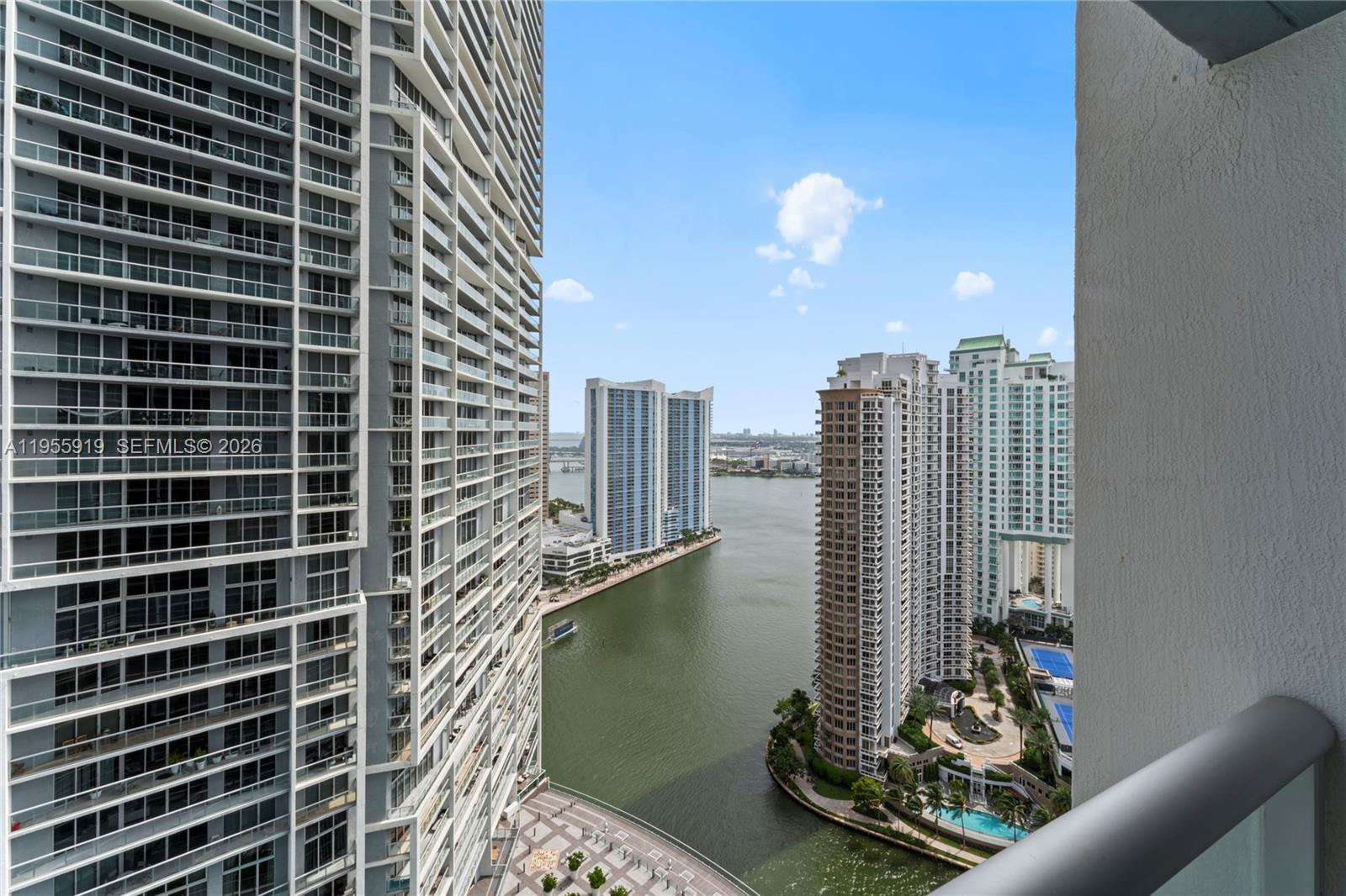 ICON BRICKELL NO TWO - Residential