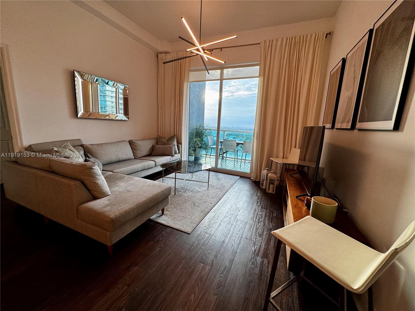 VUE AT BRICKELL CONDO - Residential Lease
