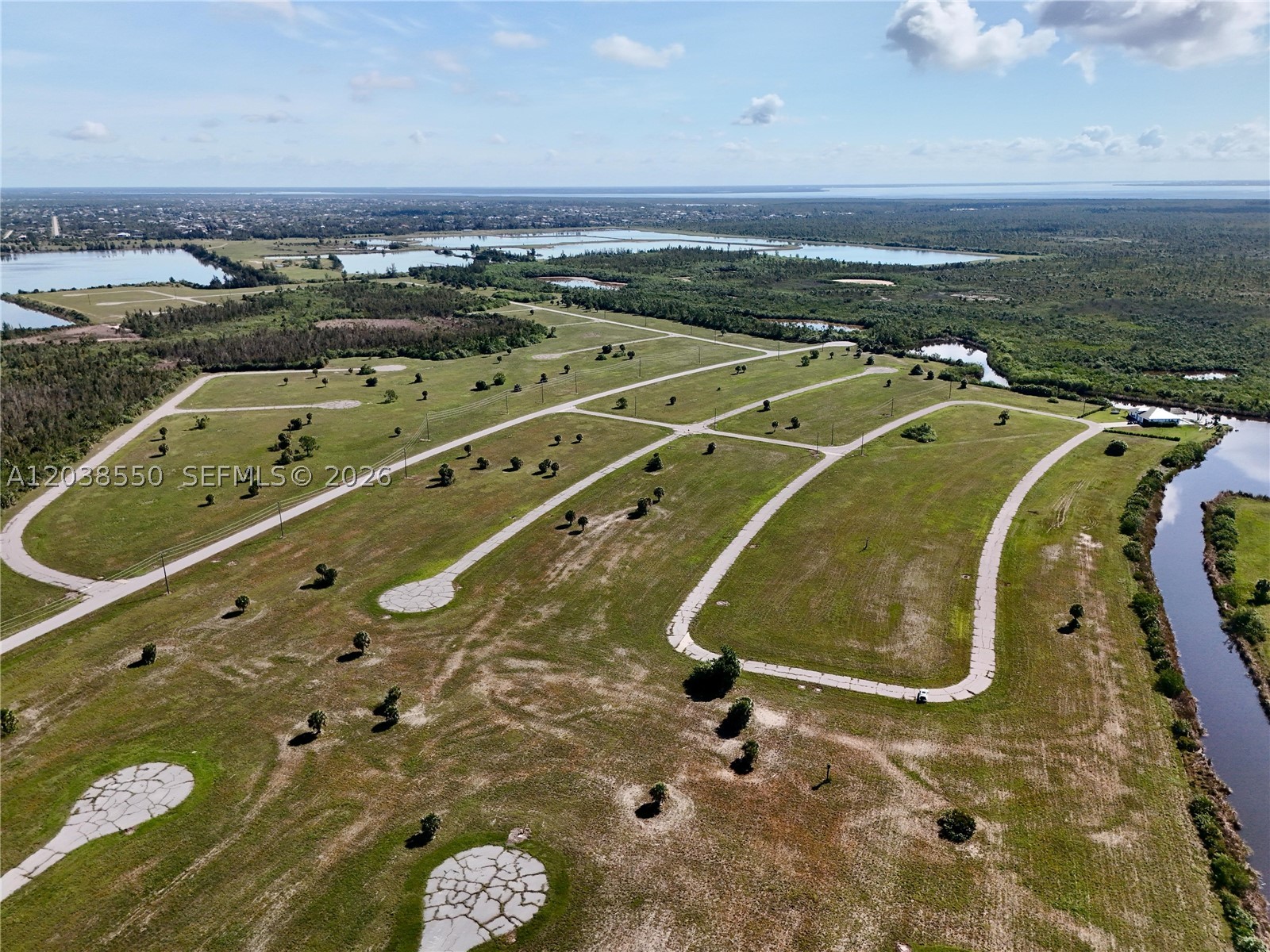 ROTONDA VILLAS - Land