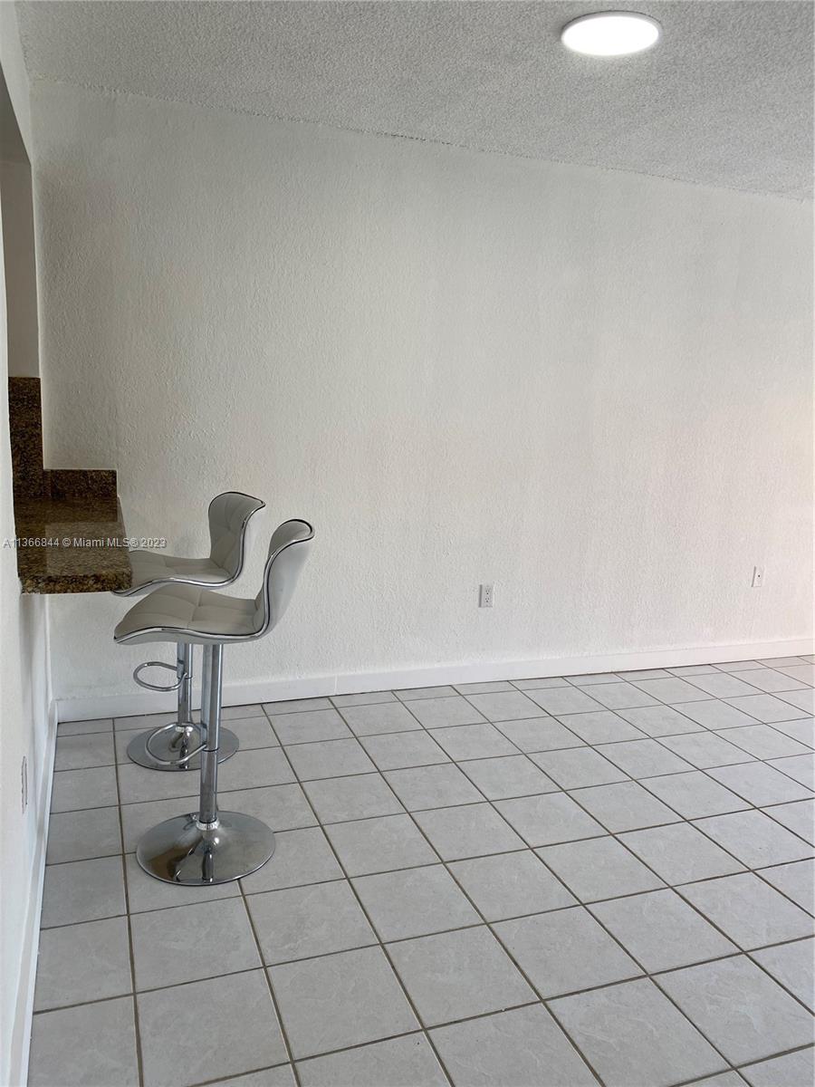 BELLA VILLAS CONDO - Residential Lease