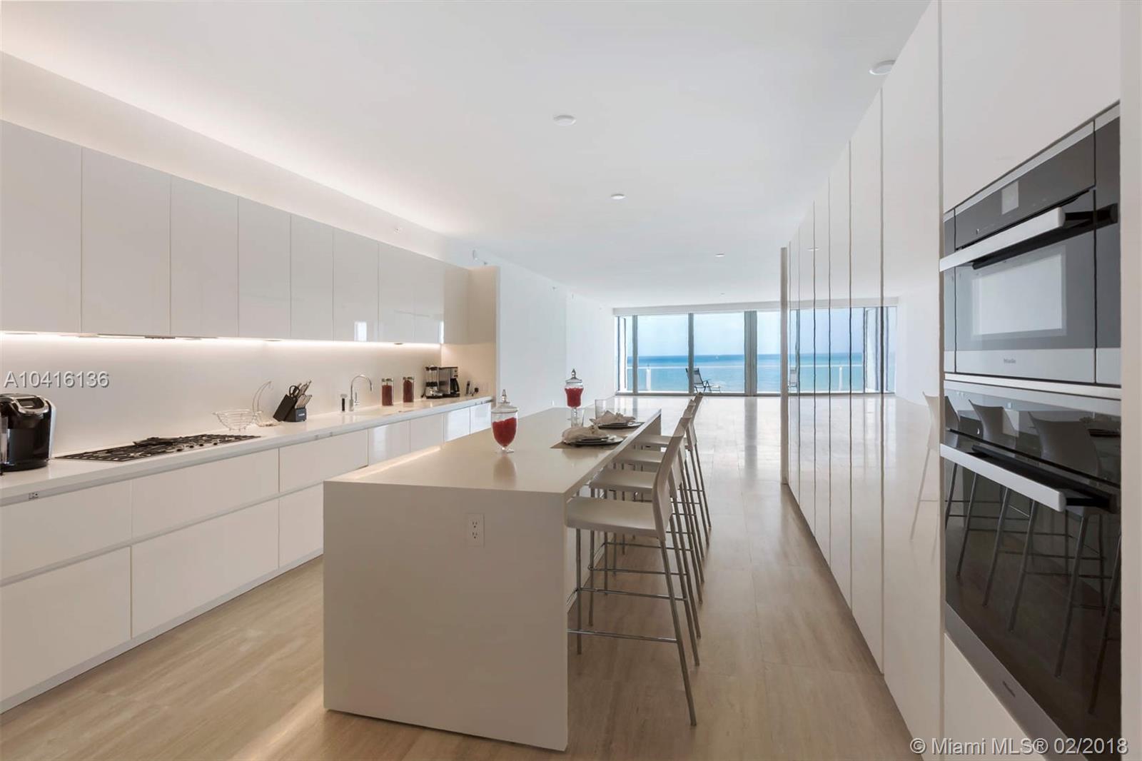 The Surf Club - Residential