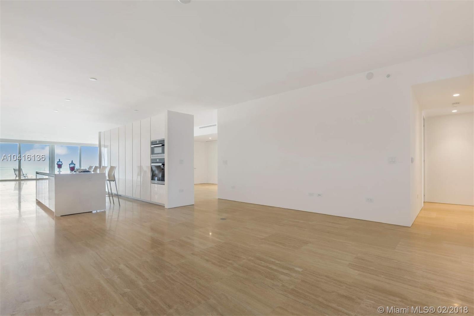 The Surf Club - Residential