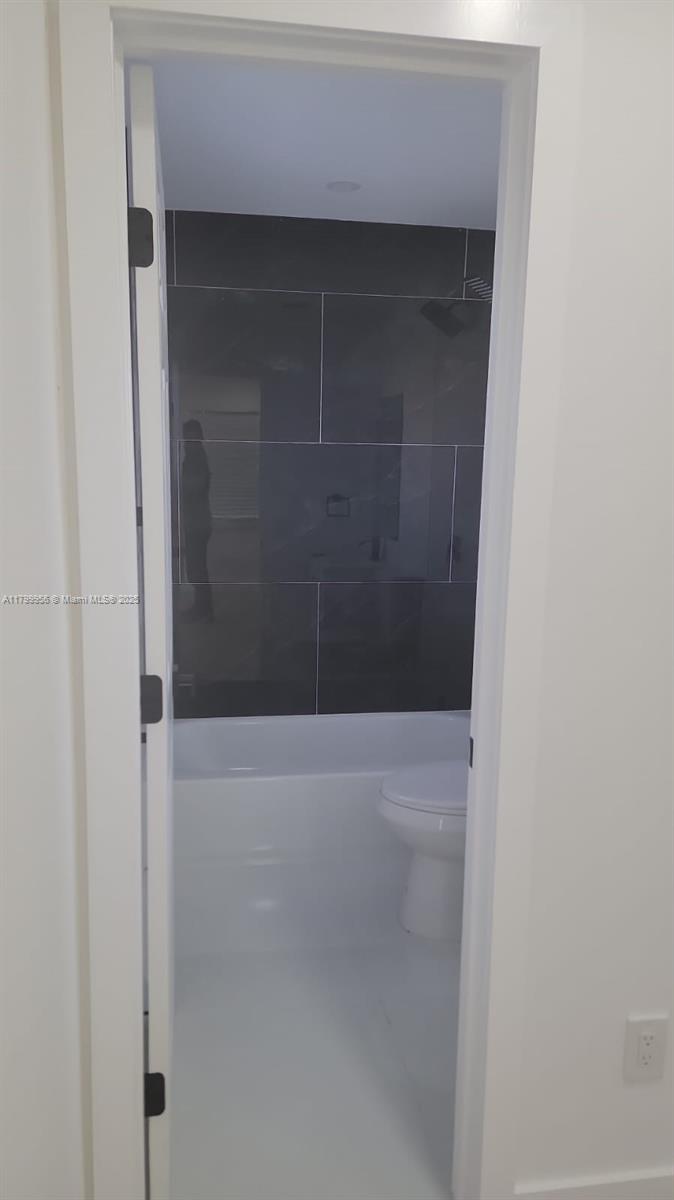 SAN REMO - Residential Lease