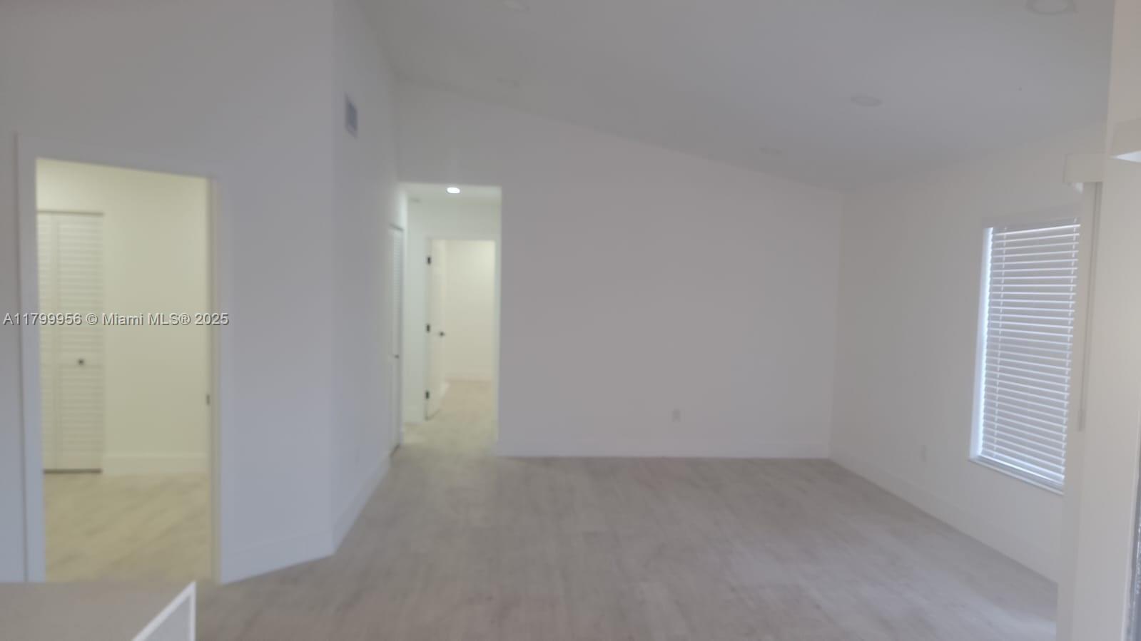 SAN REMO - Residential Lease