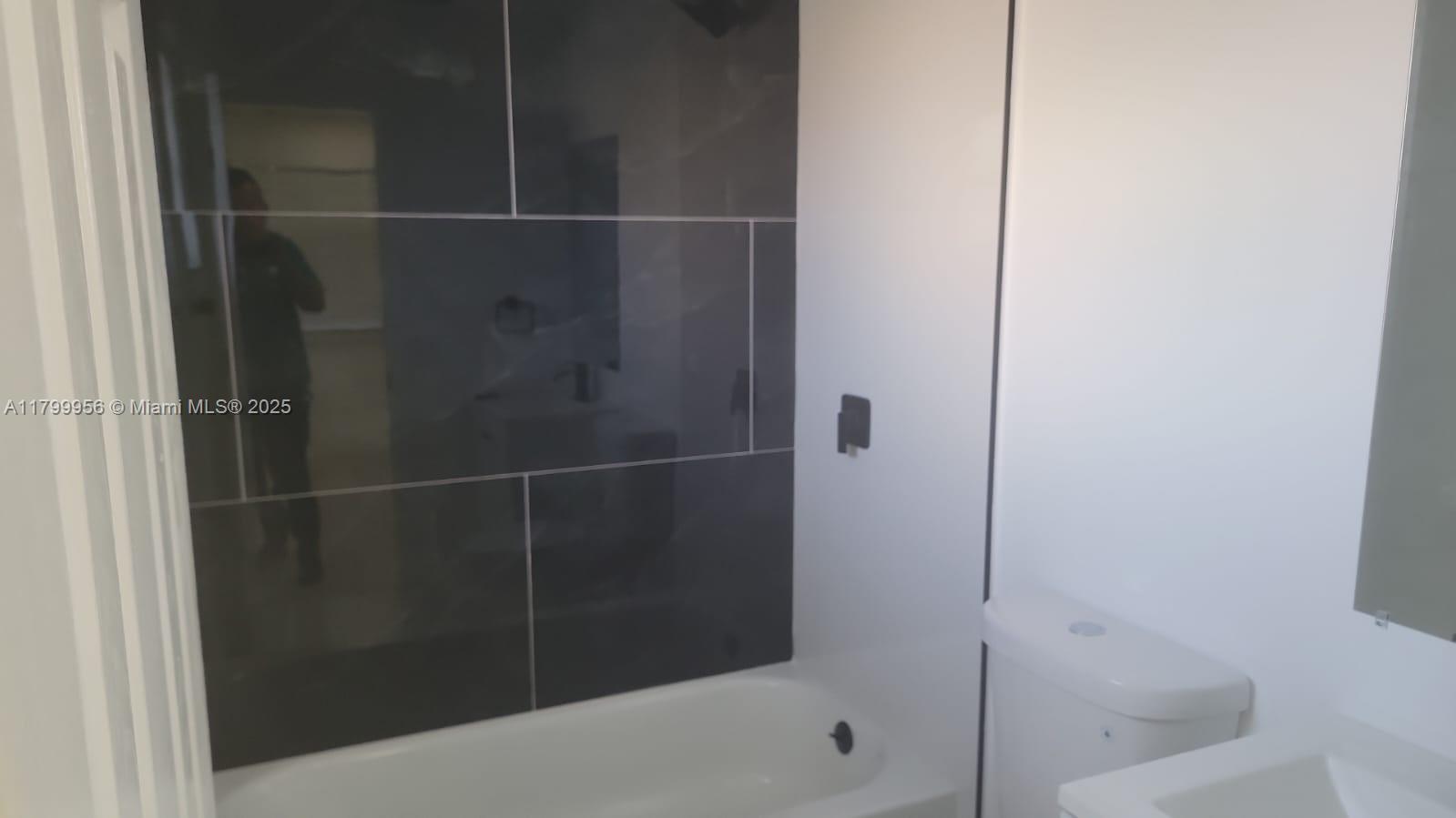 SAN REMO - Residential Lease