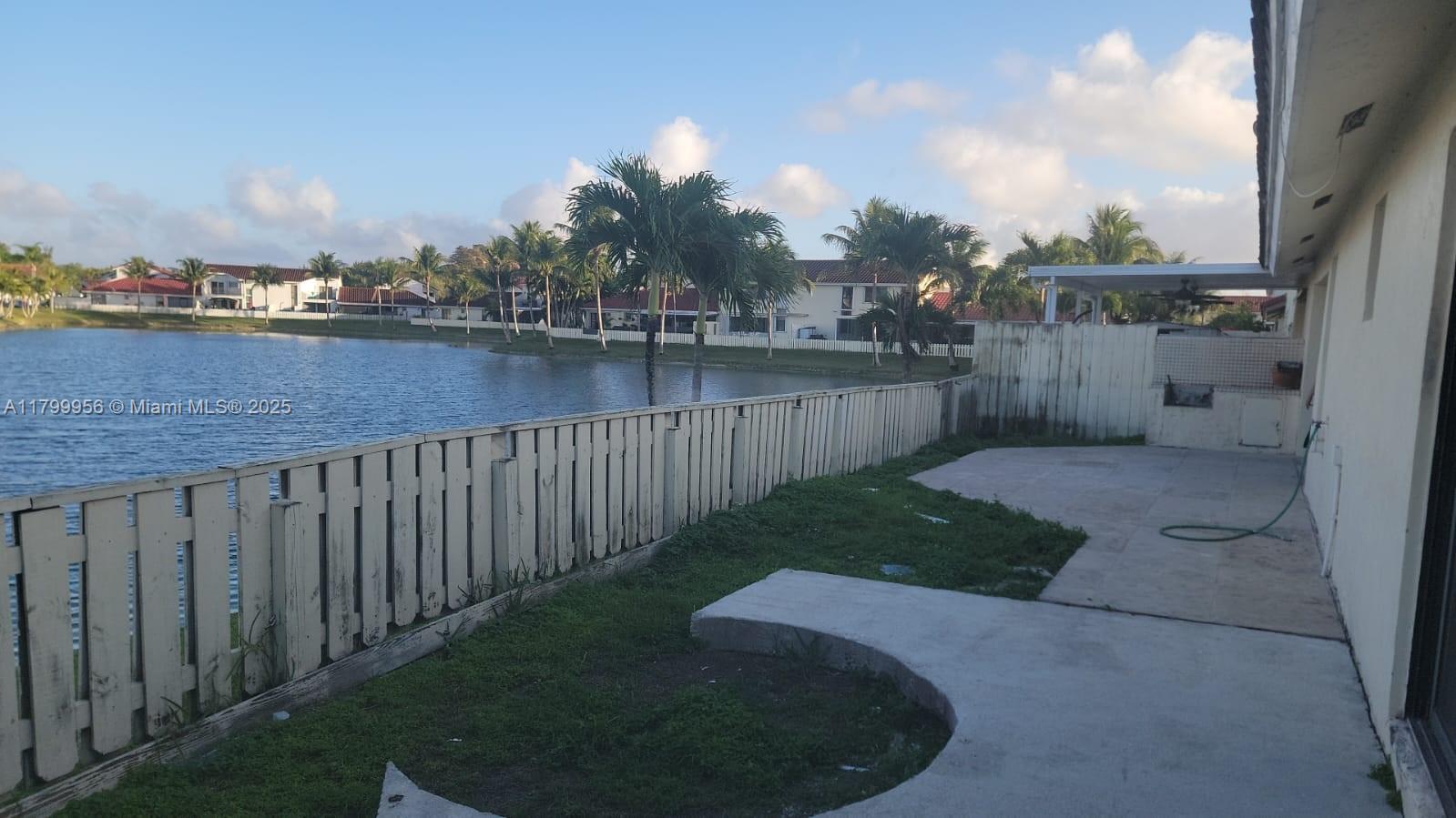 SAN REMO - Residential Lease