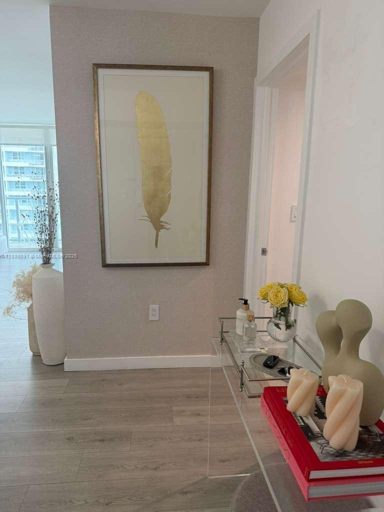 THE MARK ON BRICKELL COND - Residential