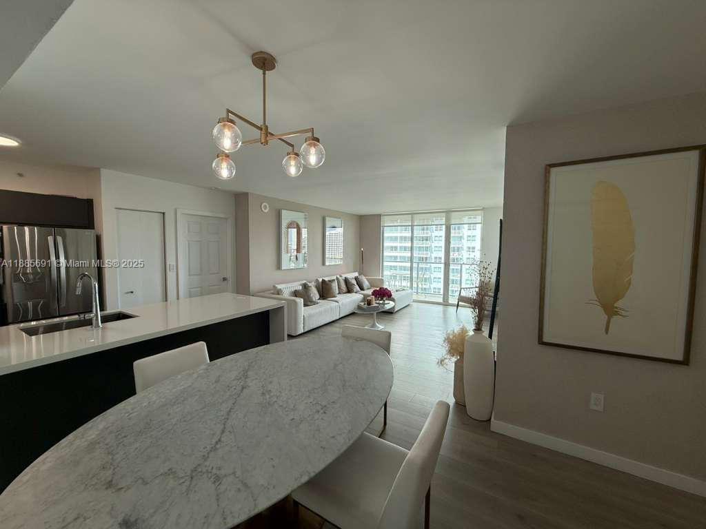 THE MARK ON BRICKELL COND - Residential