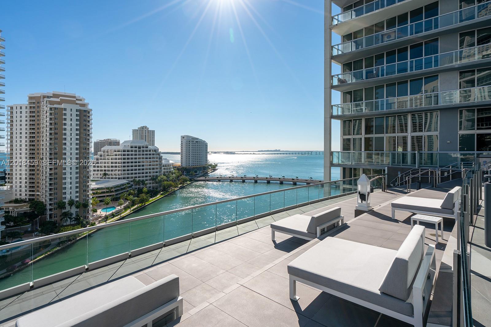 ICON BRICKELL NO TWO - Residential