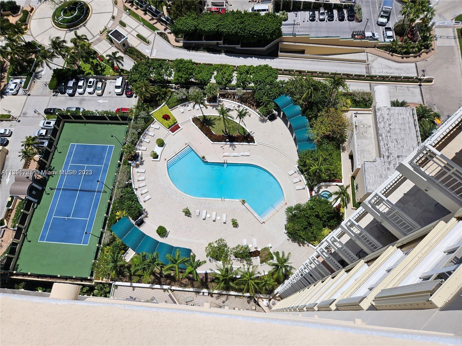 ONE TEQUESTA POINT - Residential Lease